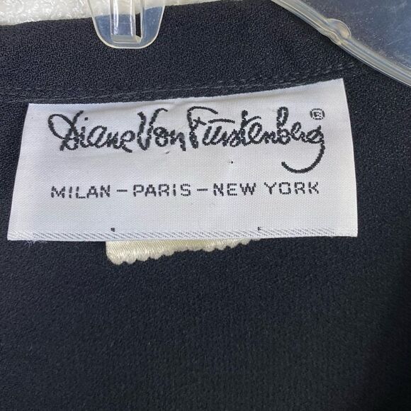 Vintage Diane Von Furstenberg Black Collared Midi Dress - Picture 3 of 6